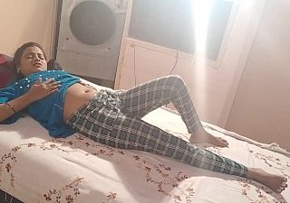 Desi Married Couple Setting up Have a crush on Romantic Indian Fucking and Sucking