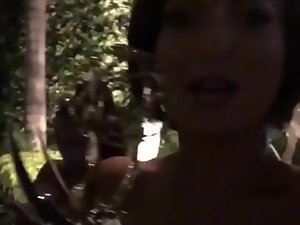 Milana Vayntrub & # 039; s belahan dada besar di pesta Emmy