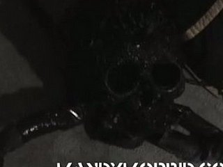 Mandy Morbid Vs. tentacule monstre