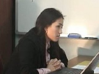 Koreański Sekretarz pobiera fucked i fetysz